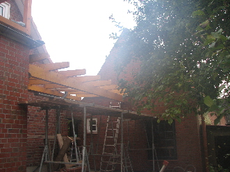 Eine kleine Hofüberdachung